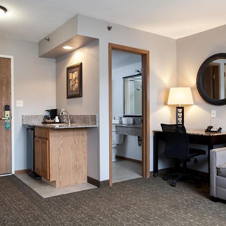 Heartland Inn Coralville Buitenkant foto