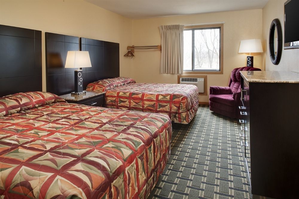 Heartland Inn Coralville Buitenkant foto