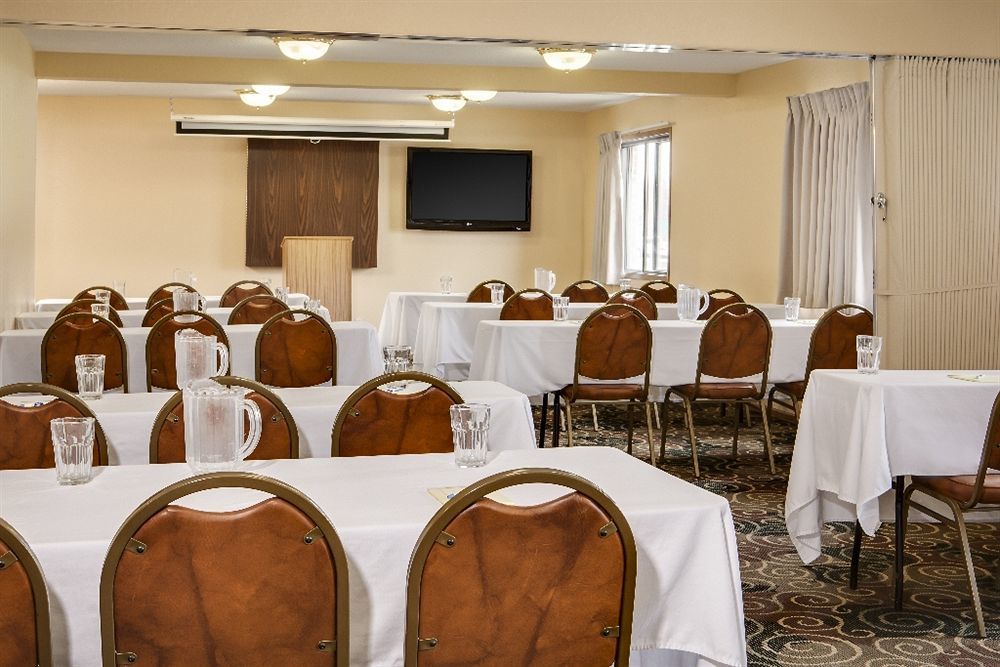 Heartland Inn Coralville Buitenkant foto