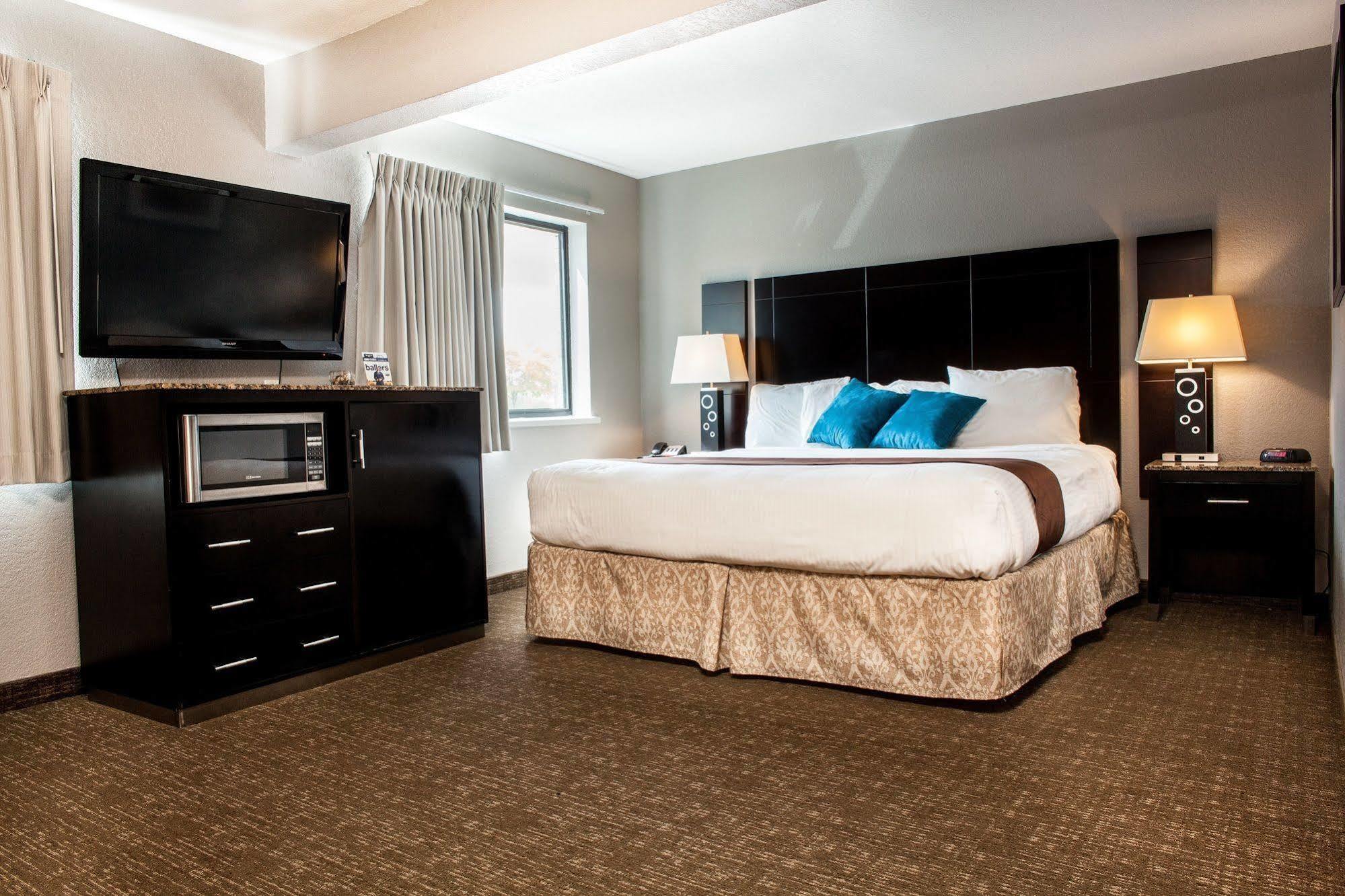 Heartland Inn Coralville Buitenkant foto