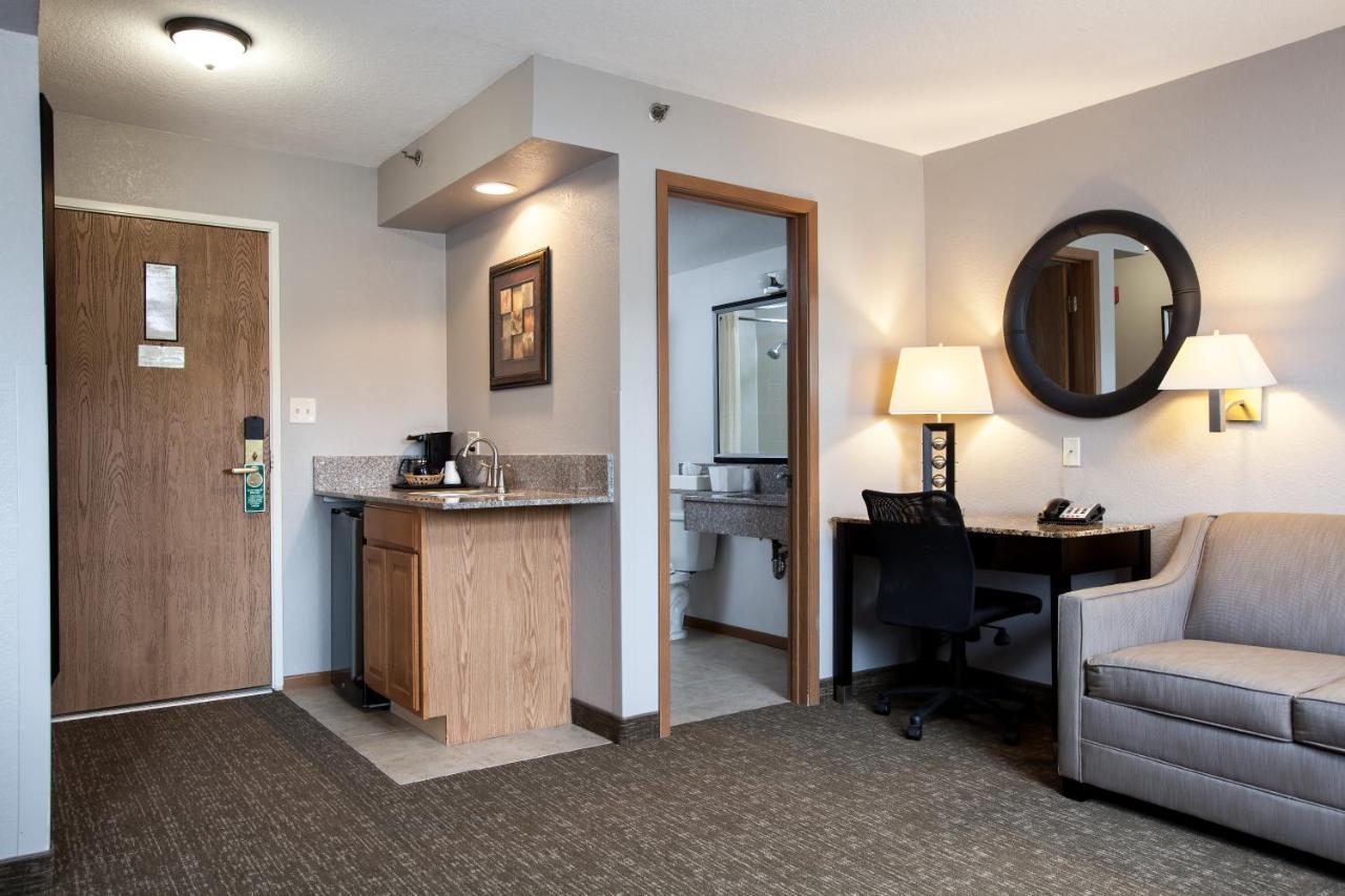 Heartland Inn Coralville Buitenkant foto